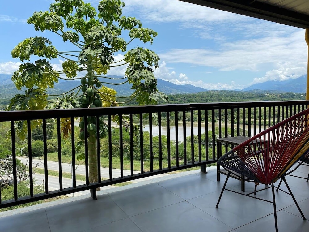 Cautiva Hotel