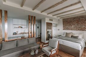 Adama Guesthouse
