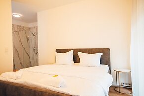 THE WOS Apartments