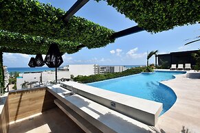 Coco beach by Casago