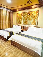 Dream House Hotel