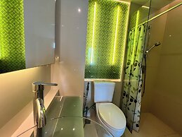 Grande Carribean Condo By Thita
