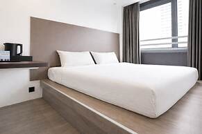 A Hotel Dickson