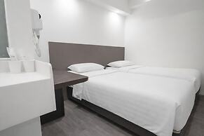 A Hotel Dickson