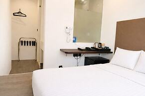 A Hotel Dickson
