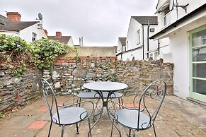 Stunning 2 Bedroom Cardiff Bay House