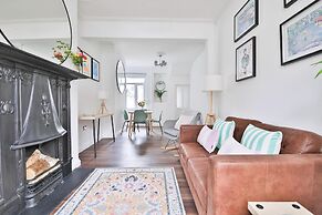 Stunning 2 Bedroom Cardiff Bay House