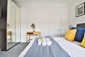 Stunning 2 Bedroom Cardiff Bay House