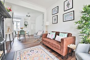 Stunning 2 Bedroom Cardiff Bay House