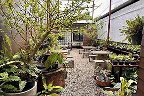 Nuan Inn Secret Courtyard