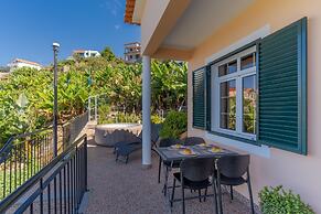 Ocean Serenity House by Atlantic Holiday