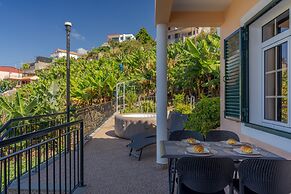 Ocean Serenity House by Atlantic Holiday