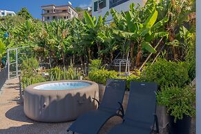 Ocean Serenity House by Atlantic Holiday