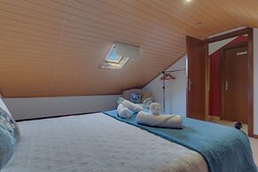 Ocean Serenity House by Atlantic Holiday