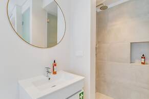 Q Studios 2 by Atlantic Holiday