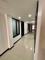 Hotel Embajada 44
