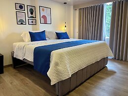 Hotel Embajada 44