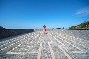 Azores Book Hotel