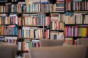 Azores Book Hotel