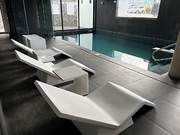 Azores Book Hotel
