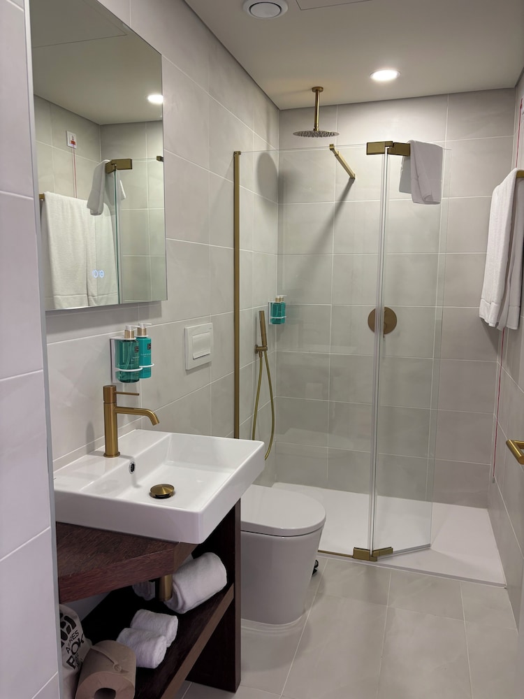 Azores Book Hotel