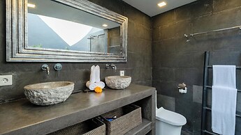 Villa Alami by Villa Finder
