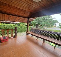 Metathsana Resort