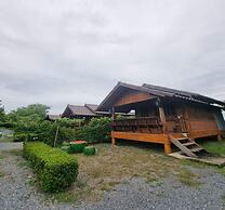 Metathsana Resort