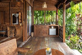 Santris Villa by GenuineHost