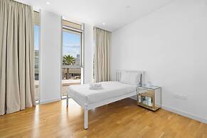 Bluewater's Residence Bay 2BR-Maid Room