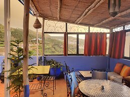 Hotel Blue City