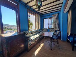 Hotel Blue City