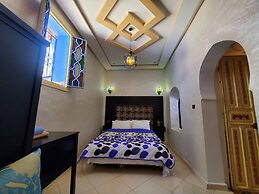 Hotel Blue City