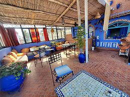 Hotel Blue City