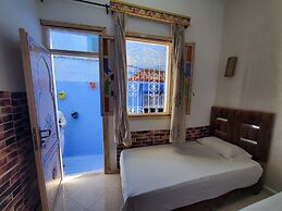 Hotel Blue City