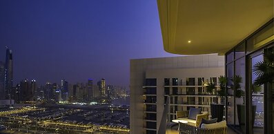LUX The Marina Vista Beachfront Suite 3