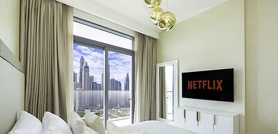LUX The Marina Vista Beachfront Suite 3