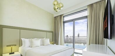 LUX The Marina Vista Beachfront Suite 3