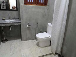 3 Bed House - Wifi, Parking, 10minbeach