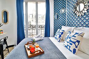 WS Tour Eiffel - Laos