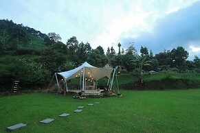 Cimon Urban Camp