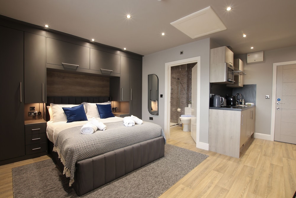 The Ironworks Aparthotel