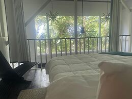LF Jungle Retreat