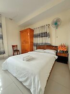 HOA LAN HOTEL