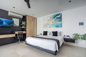 Onyx Beach Hotel