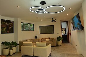 Onyx Beach Hotel