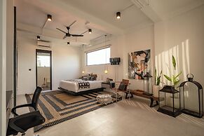 Onyx Beach Hotel