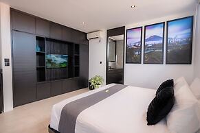 Onyx Beach Hotel