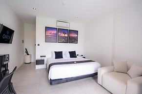 Onyx Beach Hotel