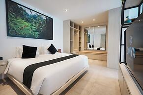 Onyx Beach Hotel